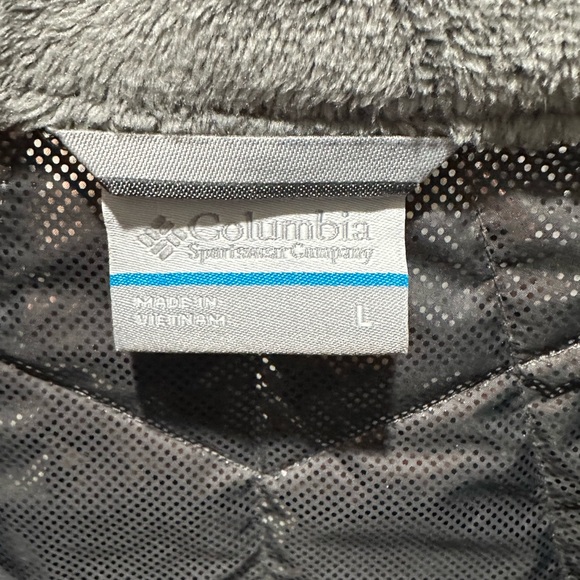 Columbia Grey Beavs Down Jacket - Picture 6 of 6